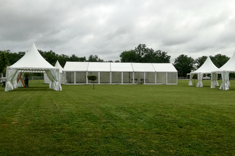 Montage Plancher pour Tente Silhouette, Château de Pennautier